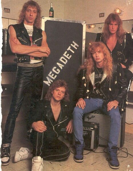 Megadeth- Peace Sells era Glam Rock Bands, Hair Metal Bands, Groove Metal, Dave Mustaine, Famous Musicians, Heavy Metal Rock, Band Pictures, Band Photos, Heavy Metal Bands