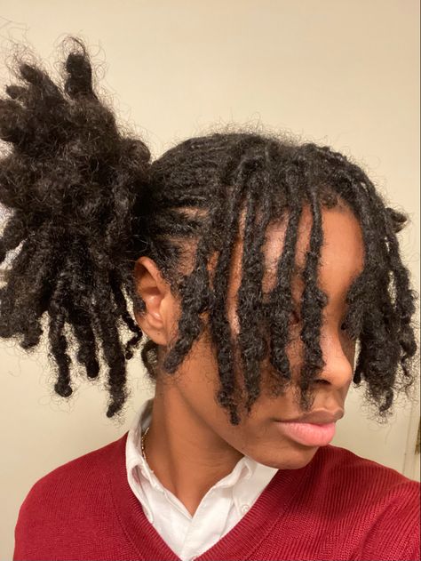 Short Local Styles, One Loc In Natural Hair, Hair Styles To Do With Locs, Black Art With Locs, Loc Hairstyles Short Locs, One Loc In Back Of Hair, Business Casual Loc Styles, Cool Loc Hairstyles, Hairstyle For Short Locs Black Women