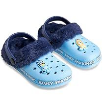 Winter Clogs, Girls Clogs, Kids Clogs, Bluey And Bingo, Garden Shoes, Stuff I Need, Outfit Making, Clogs Shoes, Christmas Wish