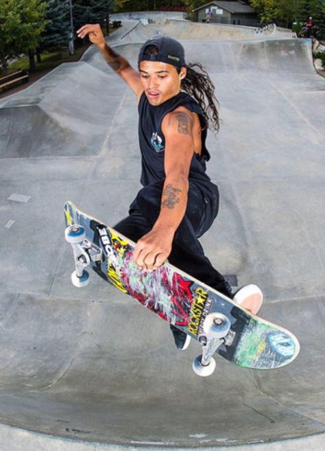 David Gonzalez, Skateboarder, Skateboarding, Skateboard, Quick Saves