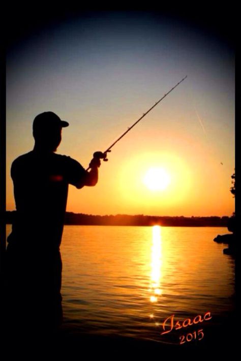 Man Fishing Photography, Guy Senior Pictures Poses Fishing, Senior Picture Fishing Ideas, Fishing Graduation Pictures, Senior Pictures Fishing Boys, Senior Boy Fishing Pictures, Fishing Senior Photos, Senior Picture Ideas For Guys Fishing, Senior Fishing Pictures