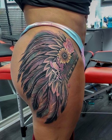 Shayla Rose on Instagram: “Another fun one did awhile back. . . . . . . . . #headdresstattoo #headdress #feathers #indianheaddress #flowers #rose #sunflower…” Native American Tattoos Thigh, Headdress Tattoo Female, Native American Floral Tattoo, Indian Headdress Tattoo Thigh, Western Tattoos For Women, Skull Indian Headdress Tattoo Forearm, Female Indian Headdress Tattoo, Indian Tattoo Design, Alas Tattoo