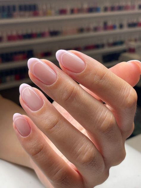 Short Oval Nails 15 Ideas: Embrace Elegance and Comfort Short Classy Nails Round, Round Nails Short Design, Short Rounded Acrylic Nails, Square Oval Nails, Round Nail Designs, Old Money Nails, Short Round Nails, Rounded Acrylic Nails, Short Oval Nails