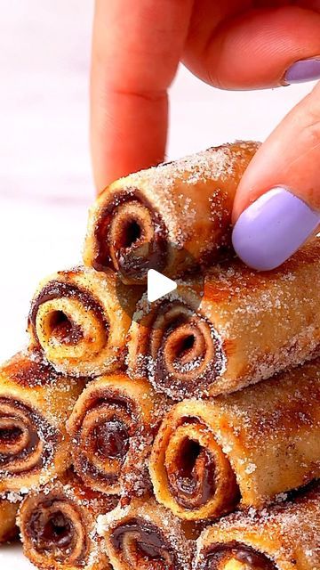 35K views · 2.4K likes | Ems Foodie Fix on Instagram: "Mini Nutella French Toast Roll Ups 🍫👀  Welcome to my Under 5 Ingredient Series! Stay tuned for more quick & easy under 5 ingredients. ❤️  Recipe ⬆️ link in bio or on my blog ➡️ emsfoodiefix.com  Make sure to like comment & follow @emsfoodiefix ❤️ . . . #frenchtoast #frenchtoastrecipe #frenchtoastrollups #nutella #nutellalovers #rollups #easydessert #londonfoodblogger @nutellauk" Nutella French Toast Roll Ups, Toast Roll Ups, Mini Nutella, French Toast Roll Ups, Nutella French Toast, French Toast Recipe, Roll Ups, 5 Ingredient, Easy Desserts