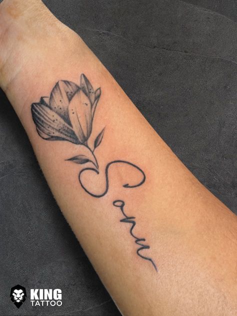 Sonu name tattoo with flower Tulip Tattoo With Name, Name With Flower Tattoo, Sonu Name, Tulip Tattoo, Flash Sheet, Tattoo Flash Sheet, Name Tattoo Designs, Hand Tattoos For Guys, Name Tattoo