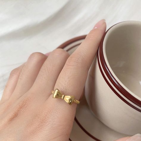 Sweet Simple Style Bow Knot Rings - Titanium Steel Check more at https://divine-sight.com/product/sweet-simple-style-bow-knot-titanium-steel-rings-in-bulk/ Bow Gold Ring, Knot Rings, Rings Style, Bow Knot, Knot Ring, Titanium Rings, 12 Days, Timeless Beauty, Simple Style