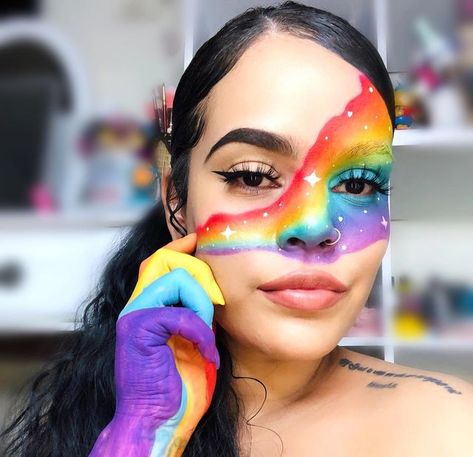 Pride Month Face Paint, Pride Month Makeup Looks, Pride Make Up, Genderfluid Makeup, Makeup Artistique, Pride Hair, Pride 2024, Maybelline Lipstick, Pride Makeup