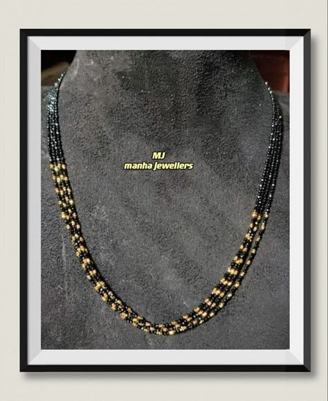 Black Beads Jewellery Designs, Black Beads Jewellery, Thali Mangalsutra, Antique Necklace Gold, Small Earrings Gold, Neck Pieces Jewelry, Diamond Pendent, Black Beads Mangalsutra Design, Mangalsutra Design