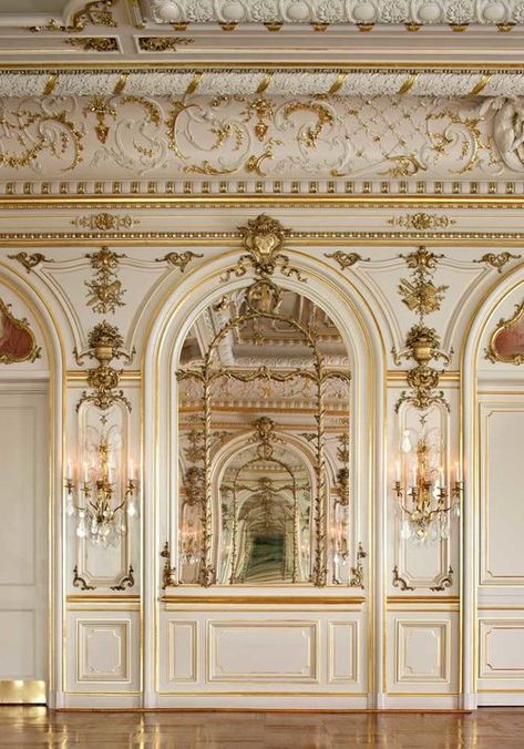 Baroque Interior Design, Rococo Interior, Classical Interior Design, Baroque Interior, Castle Home, Classical Interior, Baroque Decor, Neoclassical Interior, Palace Interior