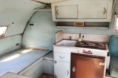 Scotty Overload: 1963 Serro Scotty Sportsman Trailer – Barn Finds Remodel Camper, Scotty Camper, Serro Scotty, Pickup Camper, Camper Kitchen, Vintage Camper Remodel, Tiny Trailers, Camper Makeover, Camper Renovation