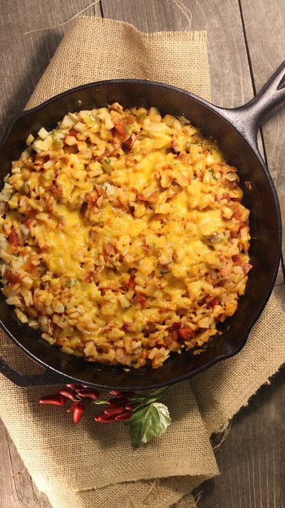 Sheet Dinner, Cowboy Recipes, Texas Hash, Old West Cowboy, Potato Breakfast Recipes, Hash Recipe, Hash Brown Casserole, Easy Cheese, Brunch Dishes