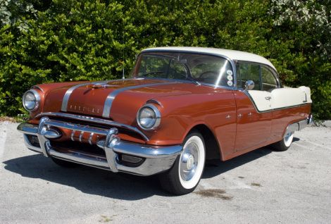 1955 Pontiac, Pontiac Chieftain, Pontiac Star Chief, Pontiac G8, Pontiac Catalina, American Auto, Pontiac Cars, Cadillac Fleetwood, Classic Vehicles