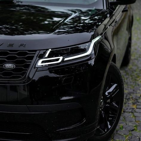 Luxury Range Rover, Range Rover Sport Black, New Range Rover Evoque, Dream Cars Range Rovers, Luxury Cars Bmw, Range Rover Black, Luxury Cars Range Rover, Luxury Cars Audi, Black Lover