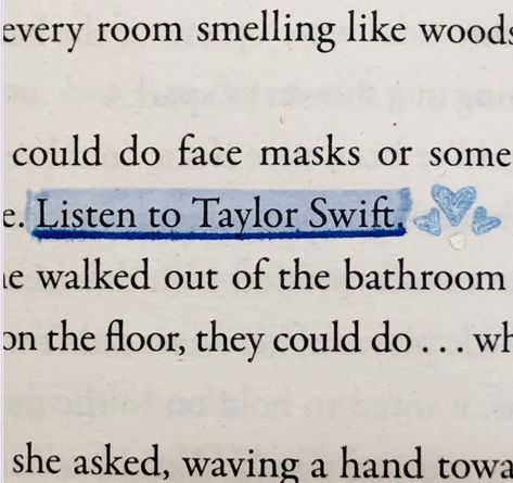 Taylor Swift Book, Taylor Core, 1989 Taylor's Version, Taylor Swift Albums, 1989 Tv, Taylor Swift Aesthetic, Estilo Taylor Swift, Book Annotation, Taylor Swift 1989