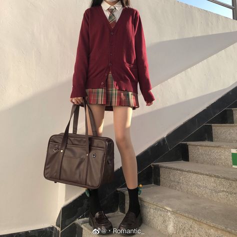 Red School Uniform Aesthetic, Red Uniform Aesthetic, Haikyuu School, Red School Uniform, Idol School Dr, Uniform Aesthetic, Li Mei, Red Uniform, Fashion Croquis