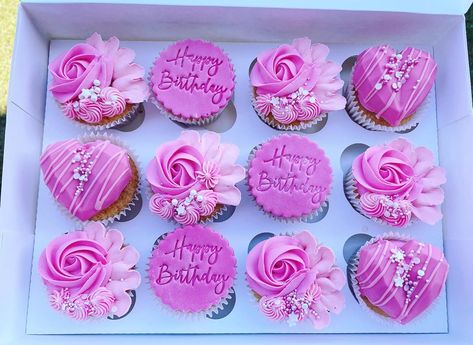 Pink Birthday Cupcakes For Women, 40th Birthday Cupcakes Women, Cupcakes For Women, Cupcake Icing Designs, Birthday Cupcakes For Women, Easy Unicorn Cake, Kendall Birthday, Easy Cupcakes Decoration, Bakery Style Cake