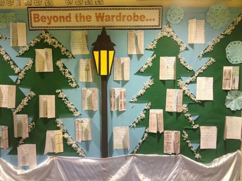 Narnia Classroom, Narnia Decorations, Lion Witch Wardrobe, 6th Grade Ela, Chronicles Of Narnia, Book Week, Classroom Door, Christmas Door Decorations, School Decorations