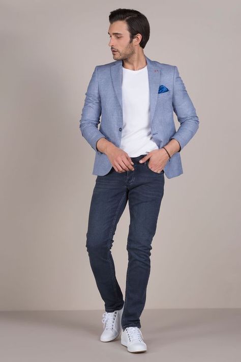 Mens Casual Blazer Outfit, Light Blue Blazer Outfit Men, Date Outfits For Men, Blue Blazer Outfit Men, Businessman Style, Sport Coat Outfit, Blue Blazer Outfit, Grey Pants Outfit, Coffee Date Outfits