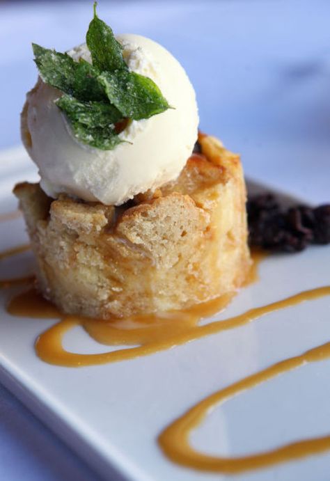 Special Request: Bread Pudding from Sunset 44 Bistro : Lifestyles Gastro Pub Desserts, Bread Pudding Plating Ideas, Brunch Plating, Jam Burger, Bacon Jam Burger, Traditional Mexican Desserts, Sourdough Dinner, Big Steak, Sourdough Dinner Rolls