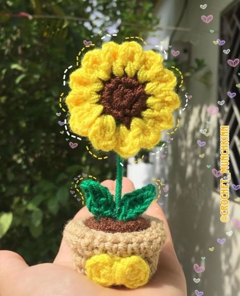 "Sunflower smiles to brighten up your day! Handcrafted crochet pot, perfect for adding warmth to any room🌻 Thoughtful gift for the plant lover! Crochet sunflower pot, handcrafted with care🤎 . . . . 1. #CrochetSunflower (34k+ uses) 2. #CrochetFlowers (144k+ uses) 3. #HandmadeSunflower (12k+ uses) 4. #CrochetHomeDecor (82k+ uses) 5. #CrochetPlanters (20k+ uses) 6. #CrochetGarden (16k+ uses) 7. #YarnSunflower (6k+ uses) 8. #CrochetDecor (230k+ uses) 9. #FiberArtSunflower (2k+ uses) 10. #TextileA... Sunflower Pot, Lover Crochet, Crochet Pot, Crochet Garden, Crochet Sunflower, Crochet Home Decor, The Plant, Plant Lover, Crochet Flowers