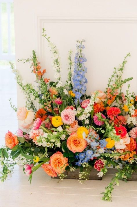 Vibrant Wildflower Wedding, Floral Arrangements On Stands, Wedding Flowers Whimsical, Wild Flower Wedding Florals, August Wedding Florals, Wedding Flowers August, Colorful Western Wedding, Wedding Table Flower Arrangements, Colorful Whimsical Wedding