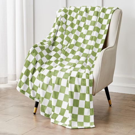 PRICES MAY VARY. 🌹 Checkerboard Design: This fleece checkered throw blanket features a pretty checkered pattern, it could incorporate easily with your existing home decor to add extra elegance to your room. 🎵 Lightweight & Airy: The flannel materials of this checkered blanket maintain the ideal balance between weight and warmth. Enjoy being cuddled by this gentle, calming blanket whenever you're ready to snuggle up. 👍🏻 Versatile: This cute fleece blanket is perfect for use indoors and outdoo Checkered Throw Blanket, Checkered Blanket, Green Throw Blanket, Luxury Green, Couch Throw Blanket, Green Checkered, Cubby Houses, Travel Luxury, Green Throw