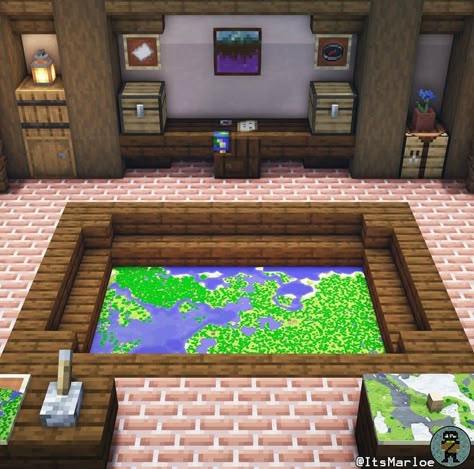 Minecraft Curtains In Game, Minecraft Cartographer House Interior, Cartography Table Minecraft, Map Room Minecraft Ideas, Minecraft Jewelry Store, Minecraft Map Design, Minecraft Cartographer Room, Minecraft Map Room Design, How To Make A Big Map In Minecraft