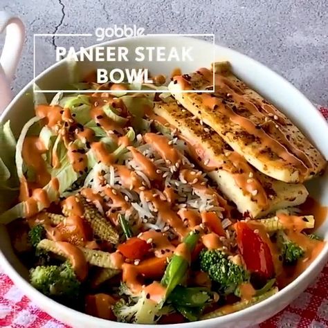 Gobble on Instagram: “Paneer Steak Bowl - A Scrumptious Protein Bowl with the goodness paneer, sauted veggies & herbed rice! Chef - @thetastingsoul . . .…” Paneer Steak Recipe, Paneer Rice Bowl, Paneer Bowl, Paneer Steak, Steak Bowl, Herbed Rice, Protein Bowl, Protein Bowls, Paneer Tikka