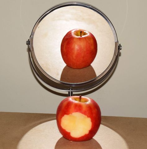 Apple and mirror Mirrored Drawing, Mirrors In Photography, Aesthetic Reflection Photography, Inanimate Objects Photography, Mirror Reflection Reference, Visual Metaphor Photography, Apple Photography Creative, Looking Into A Mirror Photography, Creative Mirror Photography