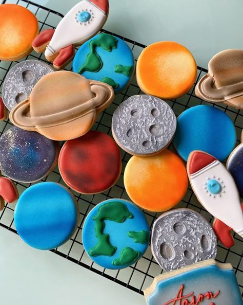 Planet Cookies Solar System, Space Cookies Birthday, Solar System Cookies Decorated, 321 Blast Off 3rd Birthday, 3rd Birthday Outerspace, Planet Cookies Decorated, Space Theme 3rd Birthday, Planets Cupcakes, Space Themed 3rd Birthday Party