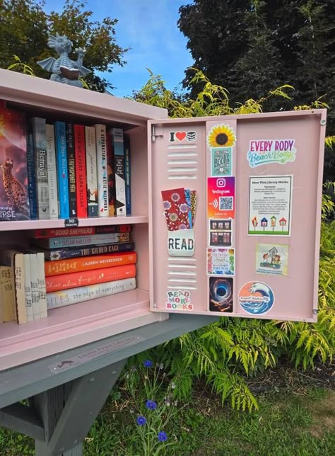 Take A Book Leave A Book, Little Library Plans Diy, Outdoor Book Library, Free Library Box Ideas, Fun Library Ideas, Free Book Library, Free Little Library Ideas, Community Closet, Books Are Better Than People