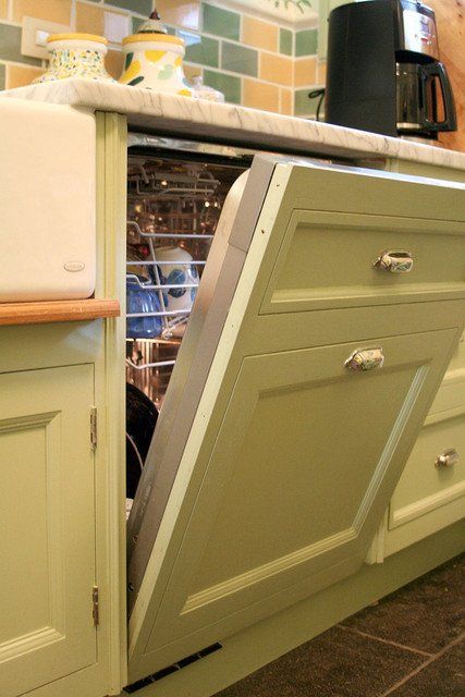 Dishwasher Cabinet, 1920 Home, Dining Room Renovation, Dishwashers, Kitchen Cabinetry, Custom Cabinets, Kitchen Layout, Kitchen Colors, Home Decor Tips