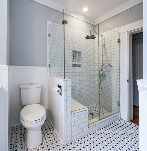 Half Wall Shower, Bathroom Remodel Small Diy, Half Walls, Door Bathroom, Small Showers, Diy Bathroom Remodel, Bathroom Remodel Shower, Basement Bathroom, Bathroom Redo