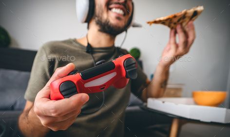 Gamer Lifestyle, Happy Man, Eating Pizza, Creative Advertising Design, Millennials Generation, Playing Video Games, Gaming Console, Creative Advertising, Play Online