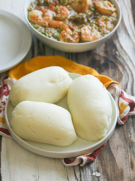 Ugali (Fufu Corn) Rice Fufu, Ugali Recipe, Nigerian Dishes, Kenyan Food, Ghanaian Food, African Recipes Nigerian Food, African Foods, African Dishes, Fonio