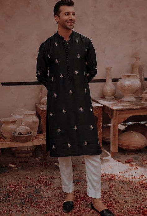 Long Kurta For Men, Engagement Dress For Groom, Man Dress Design, Indian Wedding Clothes For Men, Mens Ethnic Wear, Wedding Dresses Men, Wedding Kurta For Men, Boys Kurta Design, Groom Dress Men