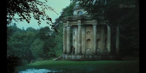 Pride & Prejudice Movie, Joe Wright, Background Scenery, Feminist Literature, Pride And Prejudice 2005, Light Images, Fantasy Places, In Another Life, Computer Wallpaper