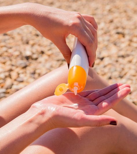 Waterproof Sunscreen: Facts Revealed Protect Skin From Sun, Sunscreen Facts, Spa Ceylon, Waterproof Sunscreen, Beautiful Love Pictures, Hand Model, Skin Protection, Side Effects, Sun Protection