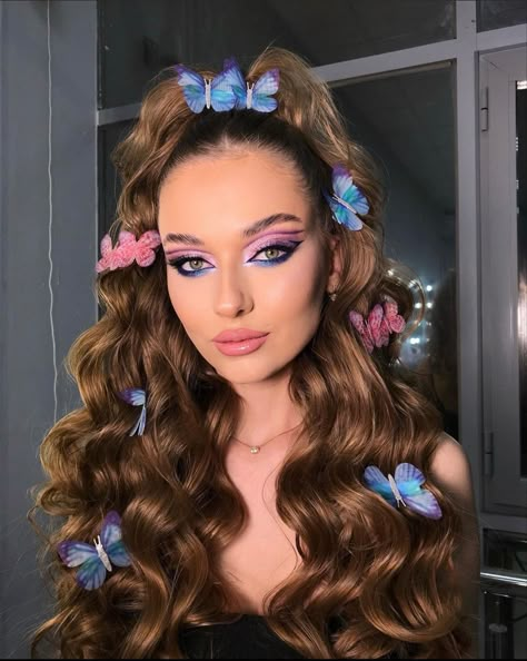 Nightout Makeup, Purple Eye Makeup, Barbie Makeup, Hairstyles Pictures, Barbie Hair, Braids Hairstyles Pictures, Evening Makeup, Effortless Hairstyles, Festival Hair