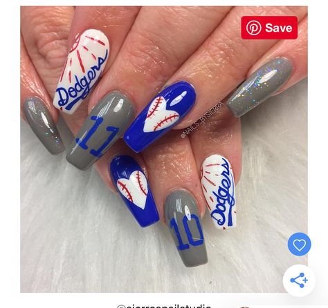 Orange Baseball Nails, Baseball Acrylic Nails, Dodgers Nails Designs, Dodger Nails Designs, Sports Nails Designs, Softball Nail Designs, Baseball Themed Nails, Dodgers Nails, Braves Nails