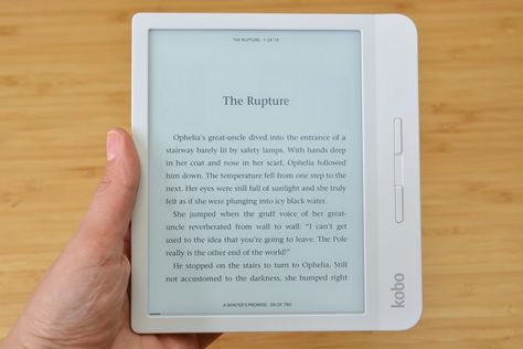 Things Every Reader Needs, Ebook Reader Aesthetic Ipad, Ebook Reader Aesthetic, Kobo Libra 2, Kobo Reader, E Ink Display, Kobo Ereader, Executive Leadership, Ebook Reader