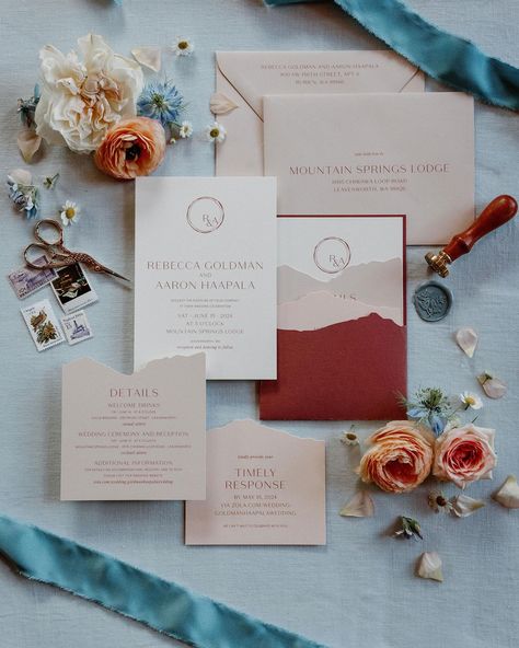 Putting together lots of fun things for our upcoming weddings and got caught daydreaming about the stunning details of our last one! I cannot get over these epic mountain invitations. So perfect for a PNW wedding in Leavenworth! Invitations: @perfectpressinvitations Photography: @wiley_putnam Florals, planning, and detail styling: @luthweddingsandevents Mountain Invitation, Mountain Wedding Invitations, Pnw Wedding, Welcome Drink, Wedding Drink, Mountain Wedding, Last One, Fun Things, Get Over It