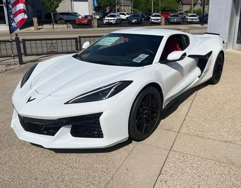 2023 Arctic White Chevrolet Corvette – AnythingEverything White Corvette C8, Corvette 2023, 2024 Corvette, 2023 Corvette, Corvette Interior, Corvette C8 Z06, White Corvette, Chevy Vehicles, Chevrolet Corvette Z06