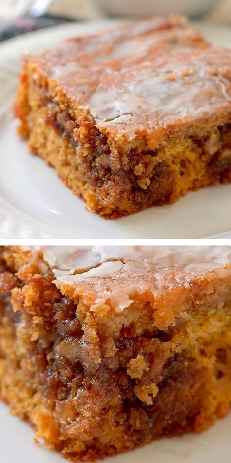 Pumpkin Honey Bun Cake, Honey Bun Cake, Pumpkin Sheet Cake, Bun Cake, Honey Bun, Torte Cupcake, Honey Buns, Pumpkin Recipes Dessert, Think Food