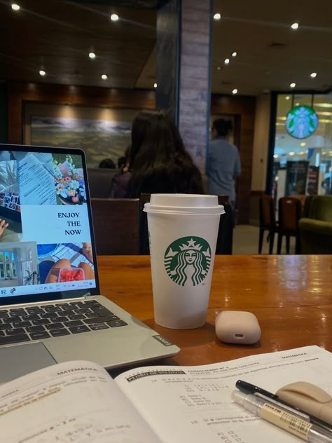 Work At Starbucks Aesthetic, Study In Starbucks Aesthetic, Starbucks Working Aesthetic, Starbucks Aesthetic Studying, Starbucks Work Aesthetic, Studying At Starbucks Aesthetic, Studying At A Cafe Aesthetic, Studying At Cafe Aesthetic, Starbucks Job Aesthetic