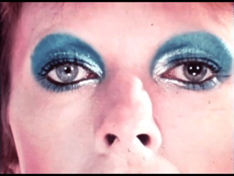 David Bowie Make Up Inspiration, David Bowie Life On Mars Makeup, David Bowie Blue Eyeshadow, David Bowie Style Inspiration, David Bowie Eye Makeup, Life On Mars Makeup, David Bowie Makeup Looks, Bowie Inspired Makeup, David Bowie Inspired Makeup