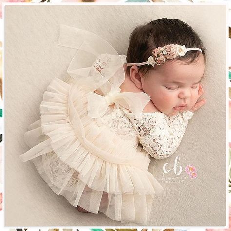 Looking for cute and stylish baby headbands? Check out these 8 useful ideas and tips to accessorize your little one's outfit! From floral designs to bow accents, these headbands are perfect for adding a touch of charm to any look. Find the perfect baby headbands for your stylish little one today! Lace Clothes, Knit Romper, Tulle Tutu Skirt, Take Home Outfit, Foto Baby, Tulle Tutu, Newborn Outfit, Knitted Romper