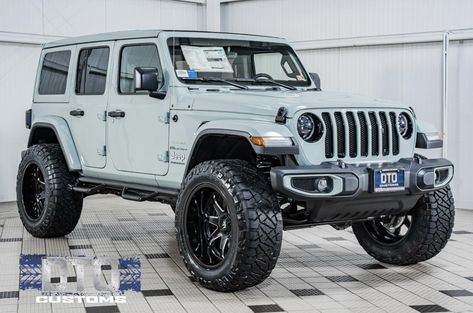 Jeep Wrangler Unlimited JL Sahara Earl Clearcoat Special Edition Jeep Overland, Jeeps Wrangler, Overland Camper, Jeep Unlimited, Jeep Sahara, Camper Car, Jeep Dogs, Pink Motorcycle, White Jeep