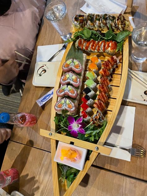 Sushi Boat Aesthetic, Sushi Boat, Hawaii Trip, Food L, 2024 Vision, Vision Board, Hawaii, Hello Kitty, High Rise