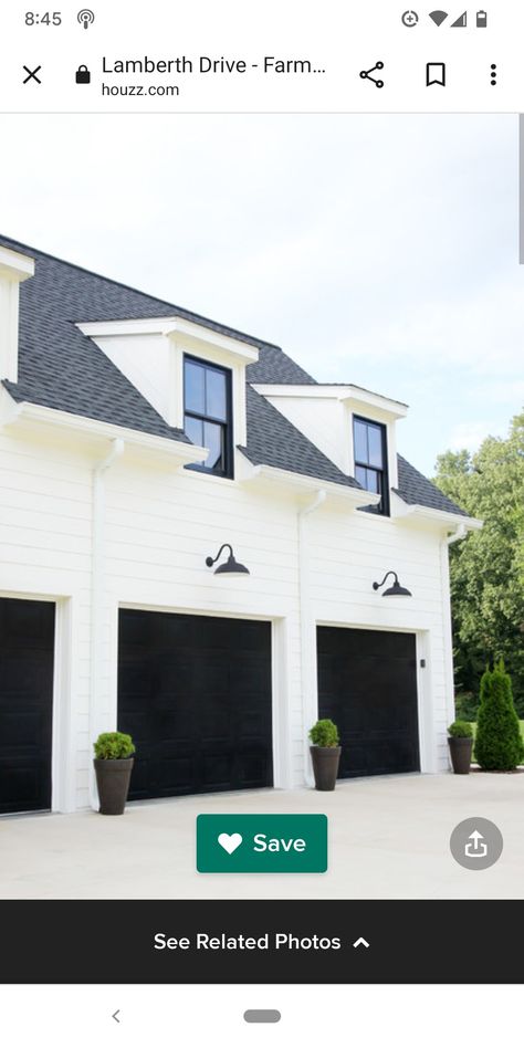 Black Garage Doors, Black Garage, Plan Garage, White Modern Farmhouse, Farmhouse Garage, Garage Door Types, Best Garage Doors, Farmhouse Exterior Design, Garage Door Design